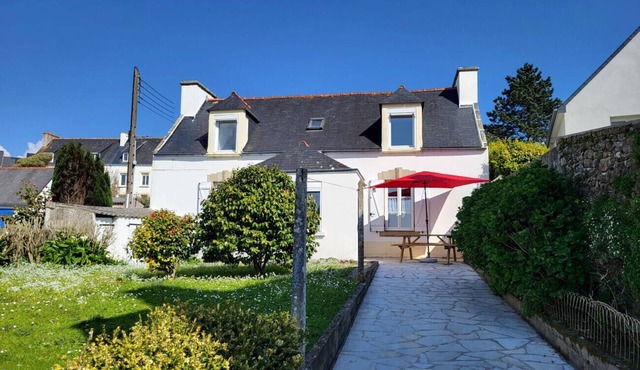 717-fisherman's house-view of Audierne port-400m from beaches