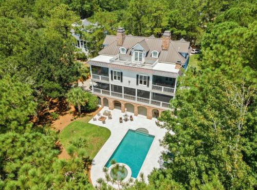 718 Collins Meadow Drive home