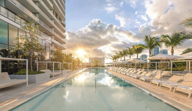 72 Park - Miami Beach by Nomada