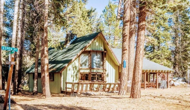 7200ft Elv ,Sequoias Trl 100 Giant,LRG Family,Pets