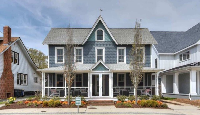 73 Lake Avenue