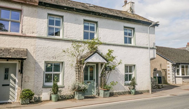 75 STATION ROAD, pet friendly, with open fire in Cark In Cartmel