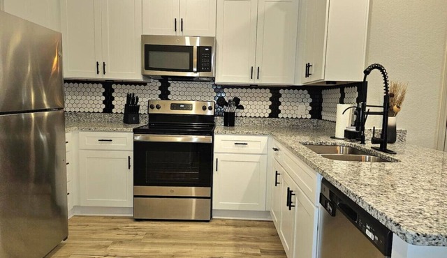 7544 Magnolia Village