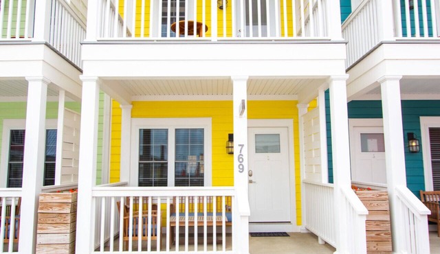 769 TH · Paradise Palms - 2 Bed/2.5 Bath Townhome w/Amazing Views!