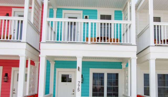 775 TH · Paradise Palms - 2 Bed/2.5 Bath Townhome w/Amazing Views!