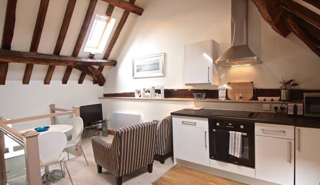 7a Ashbrook Mews 7a A