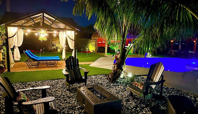 7BD 6BA Sanctuary Sleeps 16, Htd Pool, Tiki, Outdoor Game Room, West Palm Beach