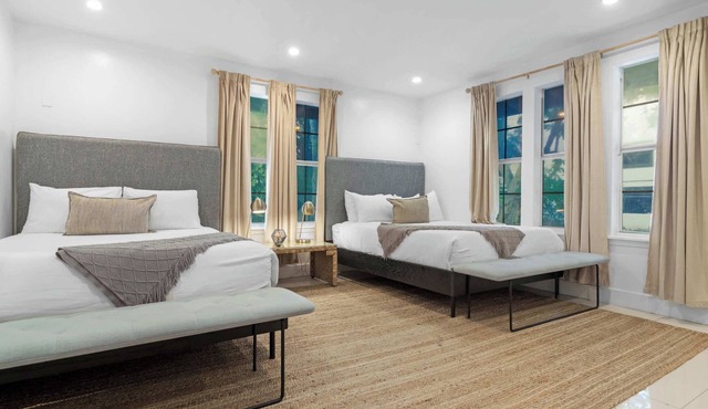 7BD Downtown Oasis - Pool - 10 Mins to South Beach