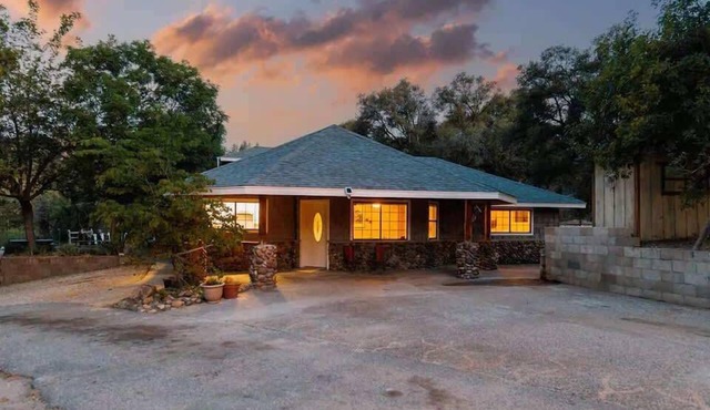 7BR 3Bath in Yosemite & Bass Lake with BBQ & Hot Tub