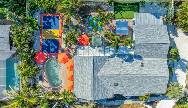 7BR Coastal Retreat: Heated Pool | Hot Tub | Games