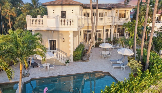 7BR Downtown Waterfront Mansion with Heated Pool + Spa!