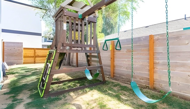 7BR | Patio, BBQ, Fire | West Seattle | Sophari