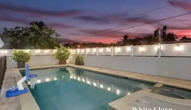 7BR w/Heated Pool Jacuzzi, Theatre