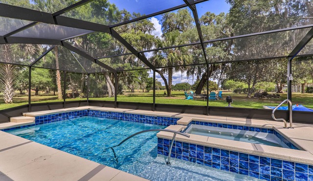 7th Heaven Family Friendly Golf Villa with Pool & Spa 3brm/2bath Sleeps 10