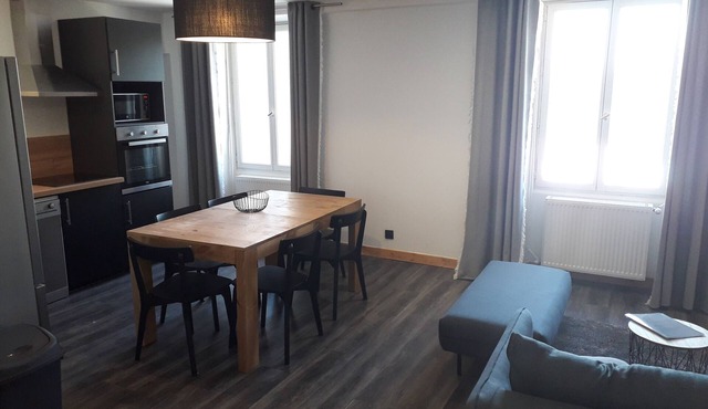 8-10 Pers apartment in the heart of the Chartreuse at the foot of the ski slopes