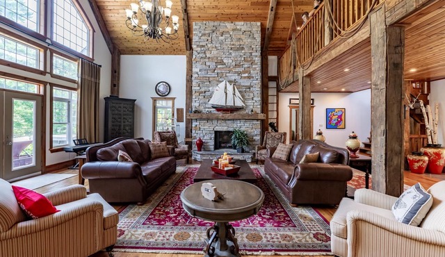 8 bed 5 bath cottage on Lake Muskoka, 9 acres!