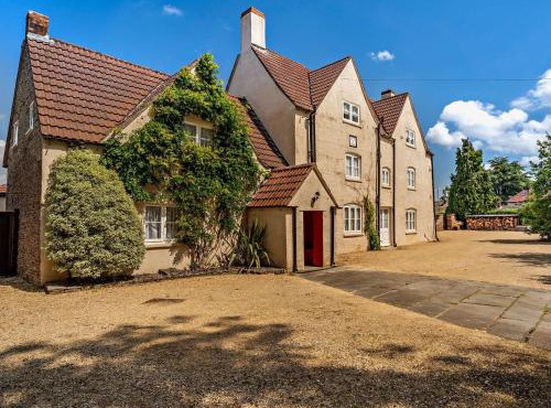 8 Bed in Winterbourne 87469
