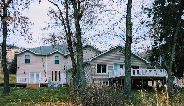 8 Bedroom, 5 1/2 Bathroom Vacation Home Near Lava Hot Springs Idaho