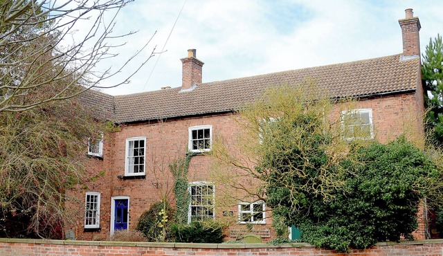 8 bedroom accommodation in Horbling, near Sleaford