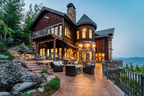 8 Bedroom Deer Valley Masterpiece with endless views. Theater hot tub game room ski-inout