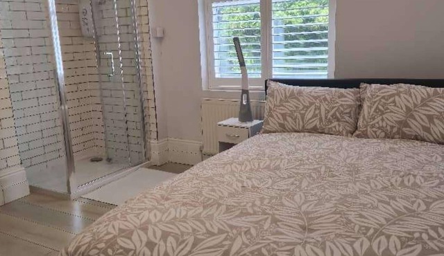 8 Guests - Free Parking - Full Equipped House