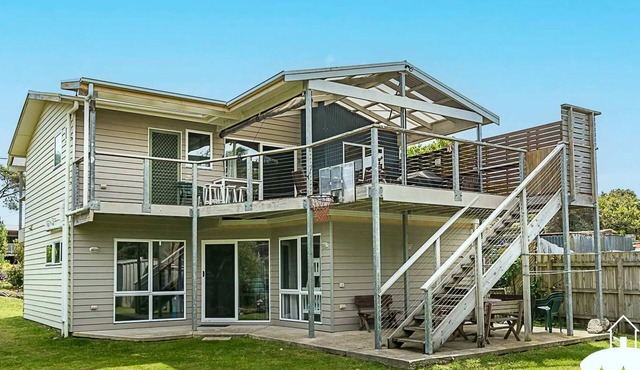 8 Harbour View Sandy Point