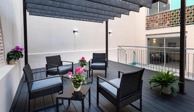 8 lacus duplex
