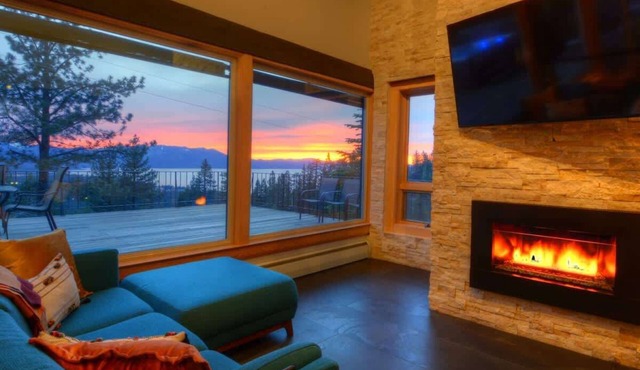 8 Lake View Dream Home