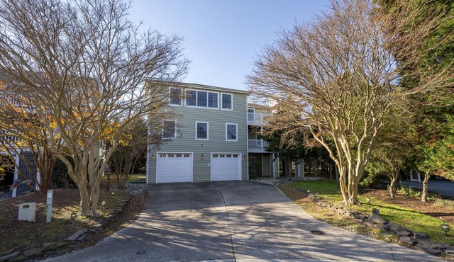 8 Lighthouse Way - Beautiful home with a private elevator!