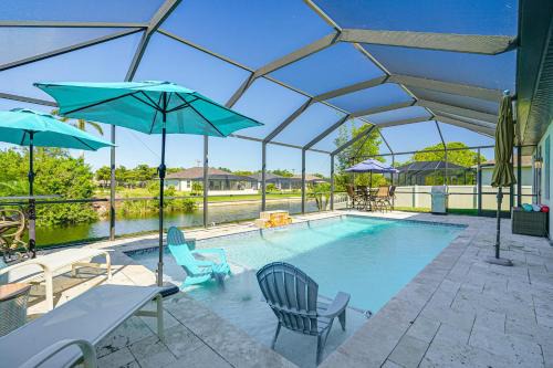 8 Mi to Dtwn Canalfront Home in Cape Coral!