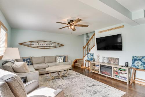 8 Mi to Historical Sites! Lake Anna Home with Dock