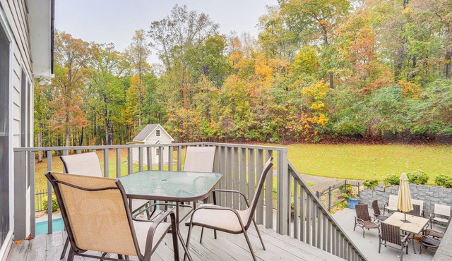 8 Mi to Lake Lanier: Guest House in Buford!