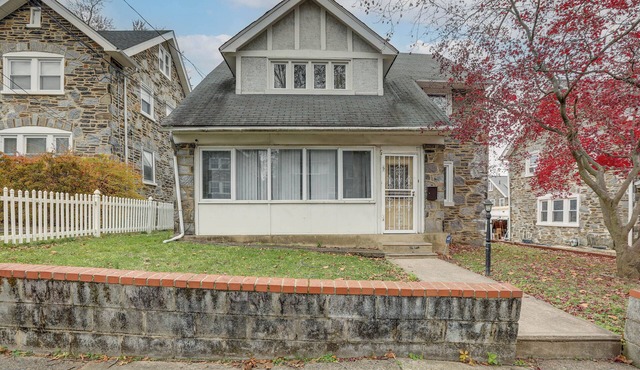 8 Mi to Liberty Bell! Spacious & Charming Home