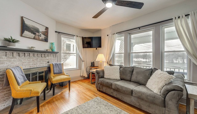 8 Mi to Micron Technology! River-View Apt