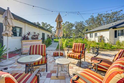 8 Mi to Tarpon Springs Sponge Docks Gem with Games