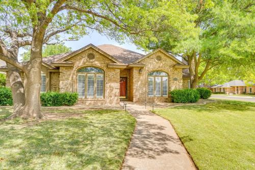 8 Mi to Texas Tech: Home w/Patio in Lubbock