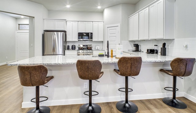 8 Mi to Ttu! Pet-friendly Home w/Patio & Yard