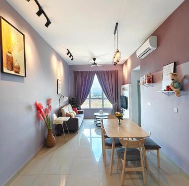 8 min Jonker Street, 2 day stay -20 Percent Pet Friendly, 5pax , Coway Netflix