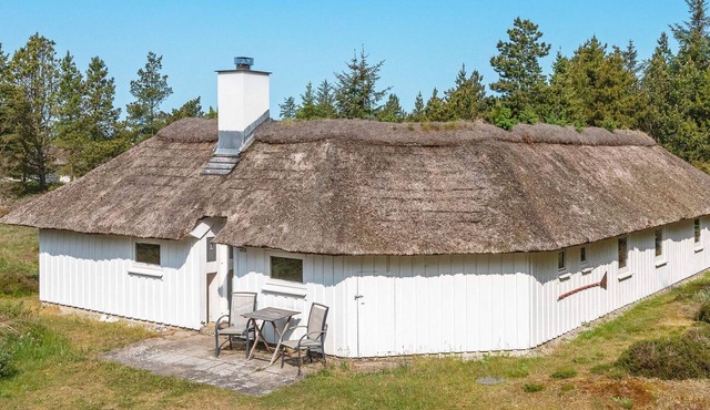 8 person holiday home in Fjerritslev-By Traum