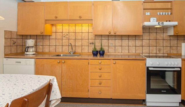 8 person holiday home in Gredstedbro