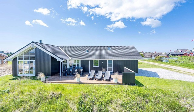 8 person holiday home in Hvide Sande
