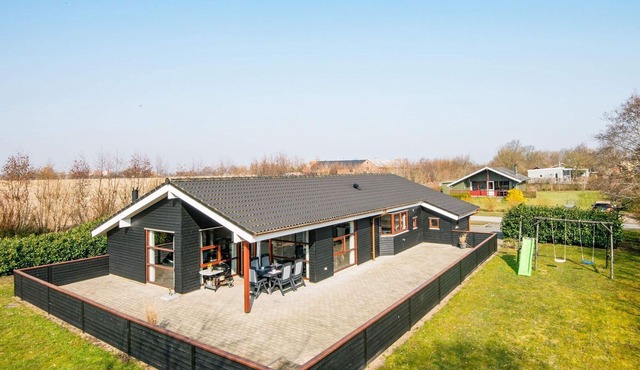 8 person holiday home in Juelsminde