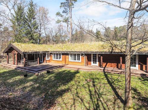 8 person holiday home in Frederiksværk-By Traum