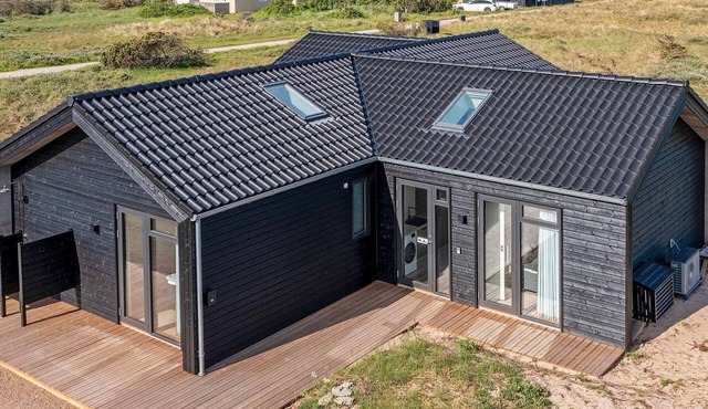 8 person holiday home in Hirtshals-By Traum