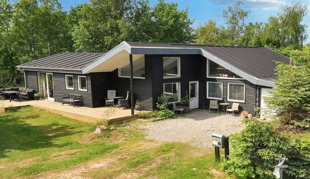 8 person holiday home in Storvorde