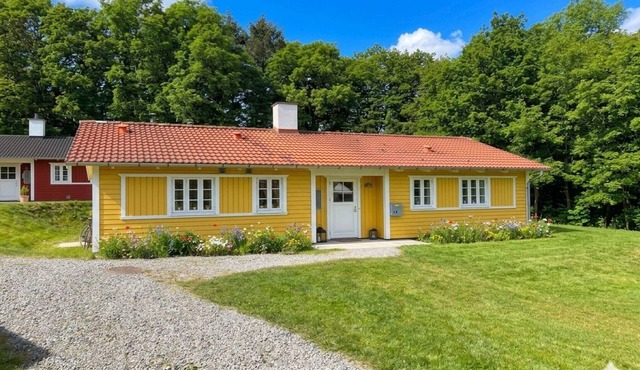 8 person holiday home in Aabenraa-By Traum