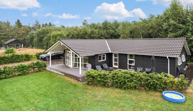 8 person holiday home in Ansager