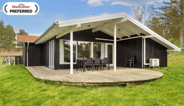 8 person holiday home in Ebeltoft