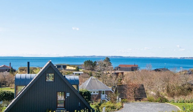 8 person holiday home in Ebeltoft-By Traum