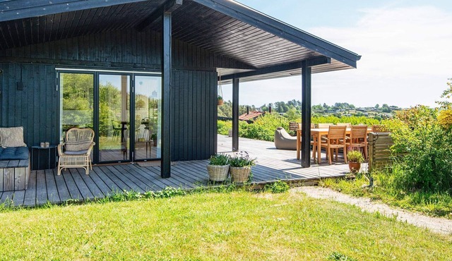 8 person holiday home in Ebeltoft-By Traum